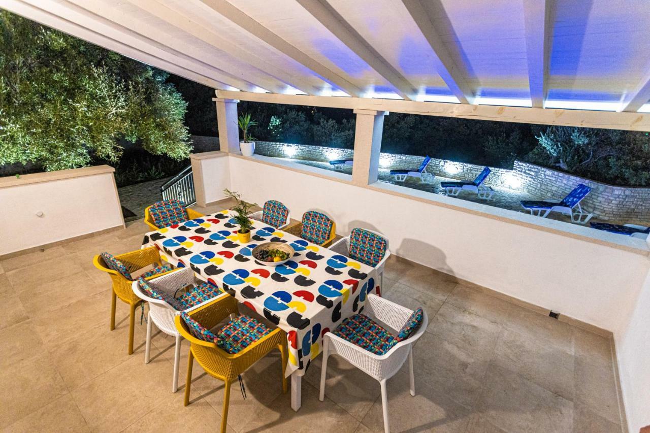 Villa Decima Milna  Ngoại thất bức ảnh