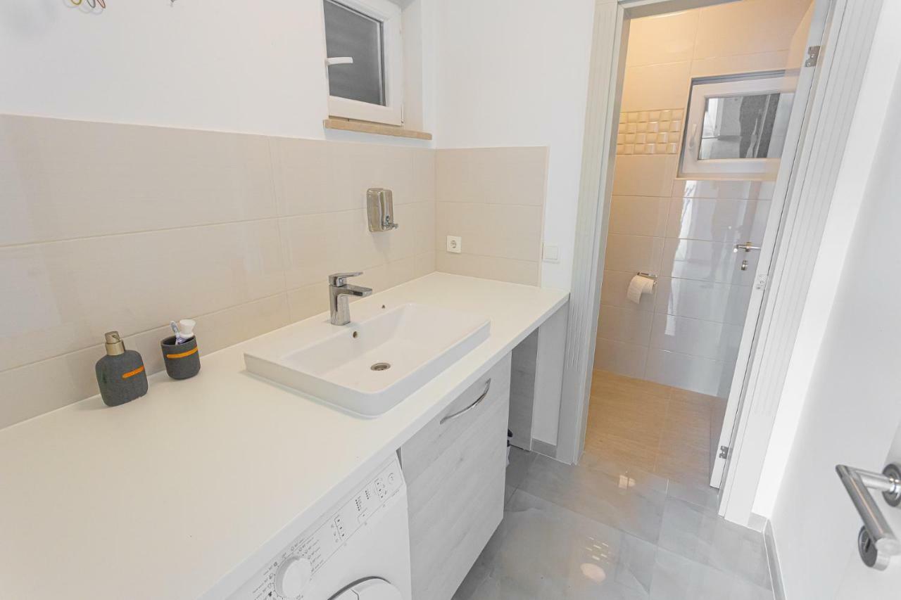 Villa Decima Milna  Ngoại thất bức ảnh